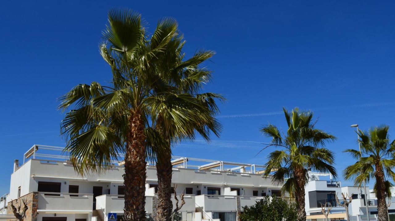 Comfortable Apartment In Torre De La Horadada Bagian luar foto